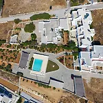 Βίλα Leticia With Pool With Amazing Sea Views, Paros *