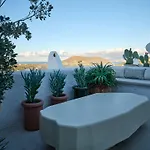 Leticia With Pool With Amazing Sea Views, Paros