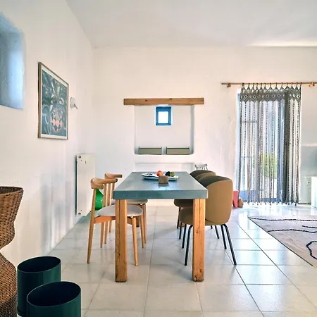 فيلة Leticia With Pool With Amazing Sea Views, Paros *
